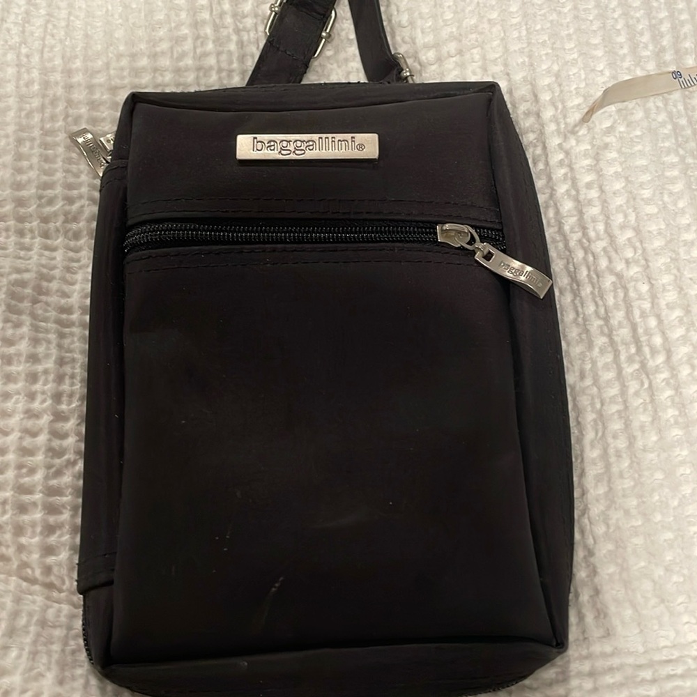 Crossbody travel bag/ belt travel bag